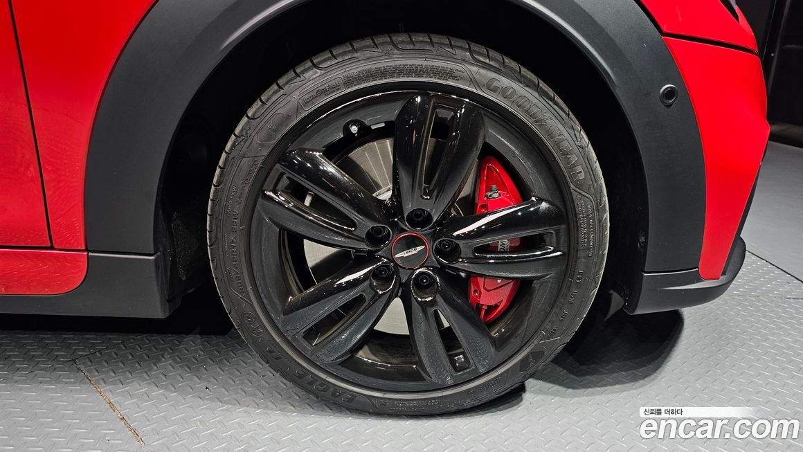 Mini Cooper Convertible 2024