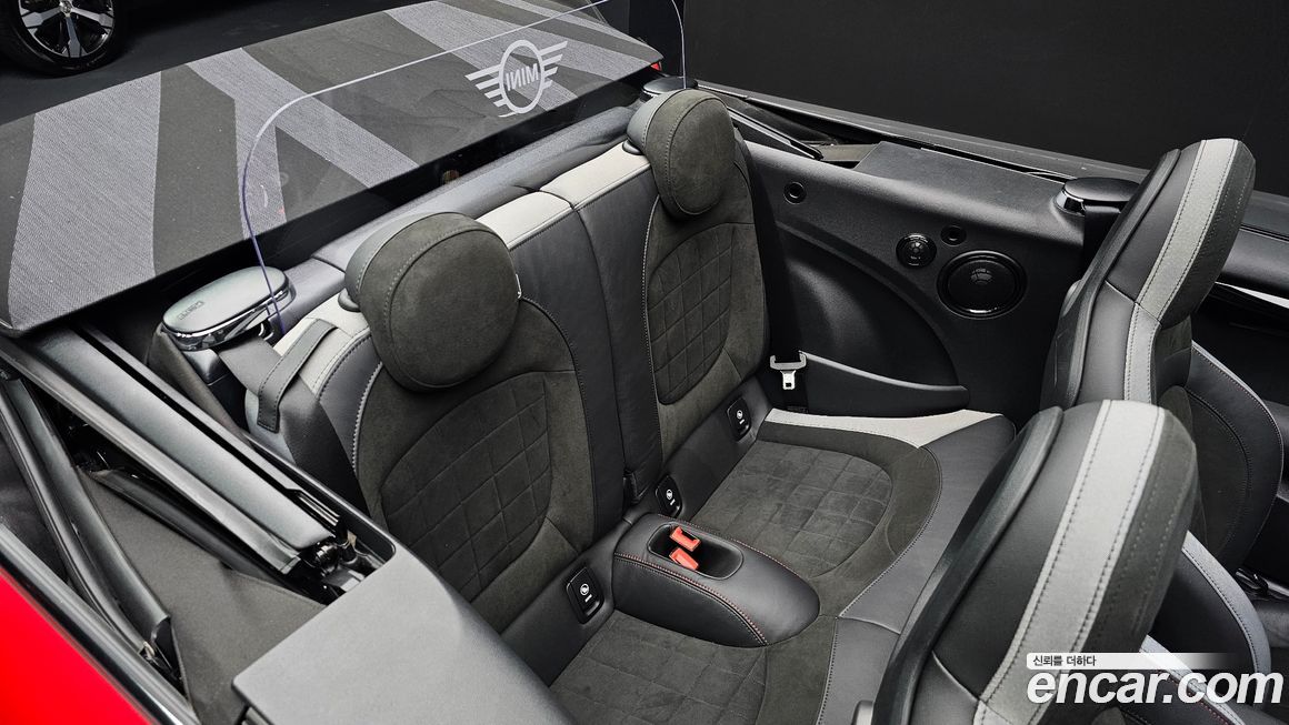 Mini Cooper Convertible 2024