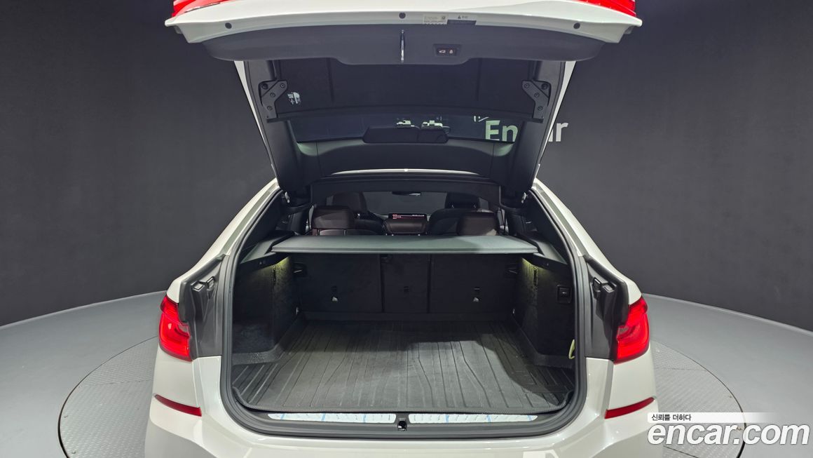 BMW Gran Turismo 2021