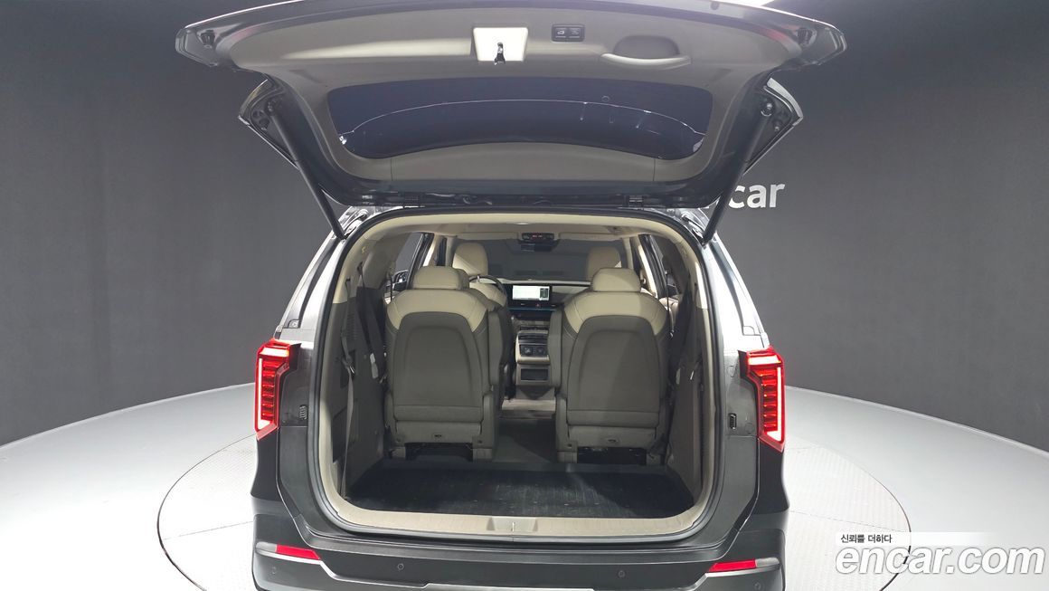 Kia Canival 2025