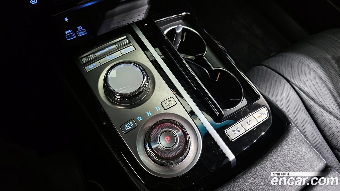 Genesis G80 2023