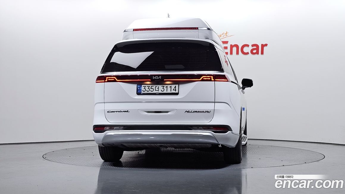 Kia Canival 2021
