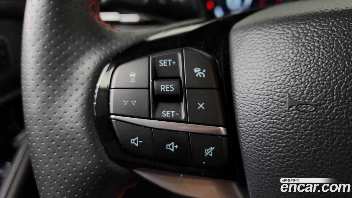 Ford Explorer 2025