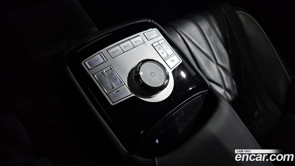 Genesis G80 2023