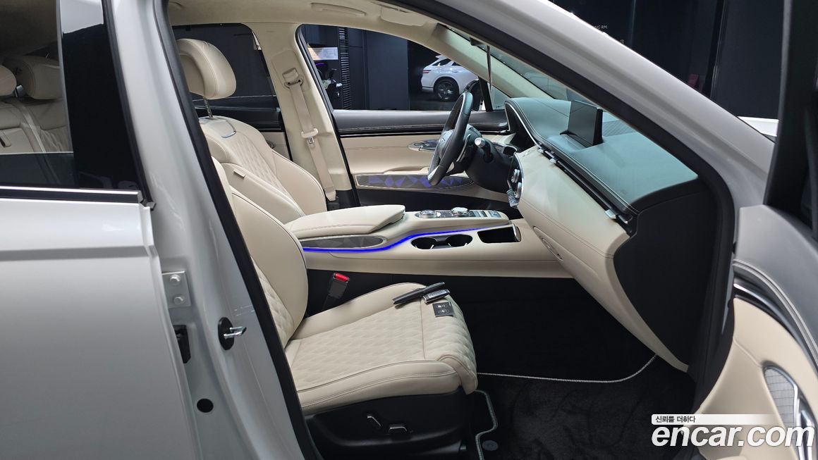 Genesis GV70 2024