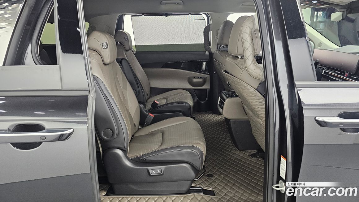 Kia Canival 2025