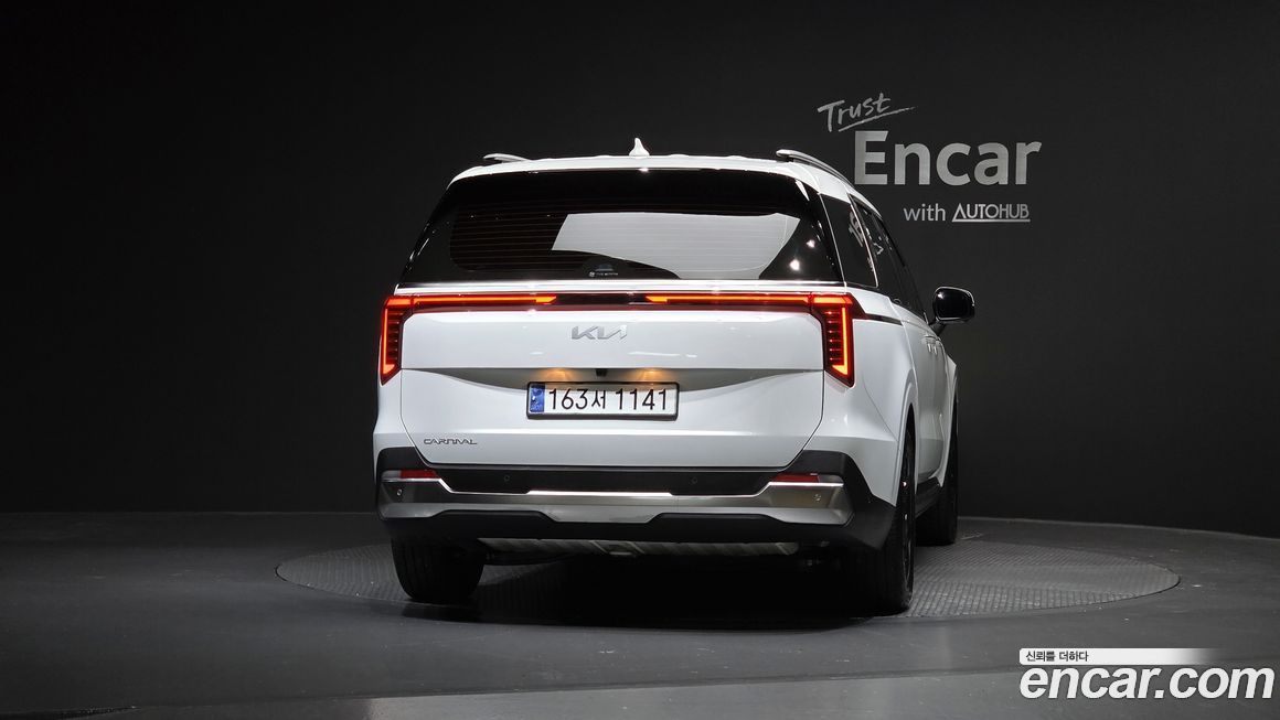 Kia Canival 2024