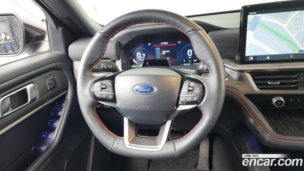 Ford Explorer 2025