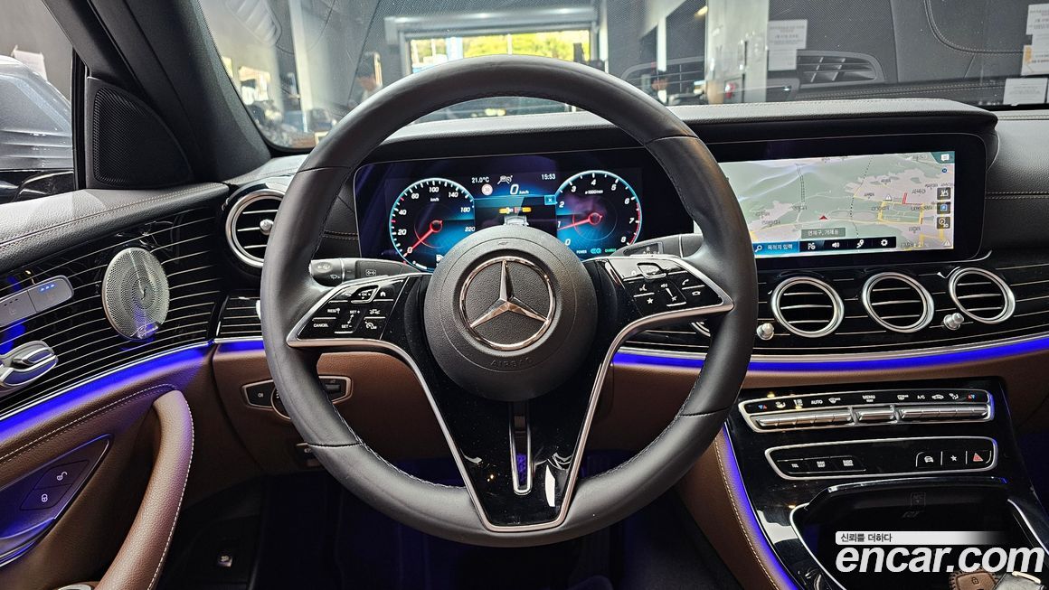 Mercedes-Benz E-Class 2021