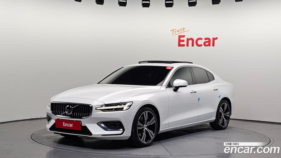 Volvo S60 2020