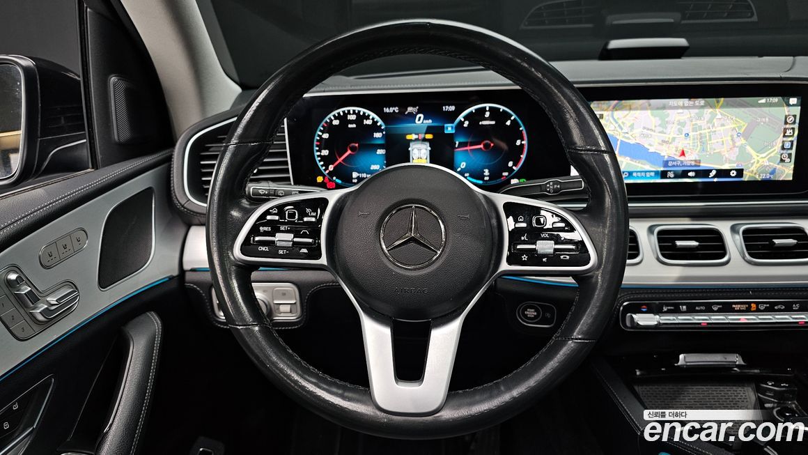 Mercedes-Benz GLE-Class 2021