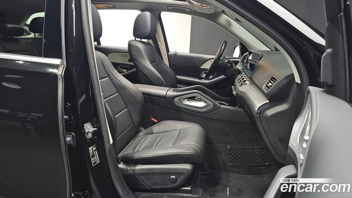 Mercedes-Benz GLE-Class 2021