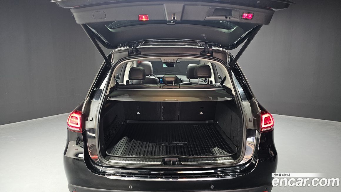 Mercedes-Benz GLE-Class 2021