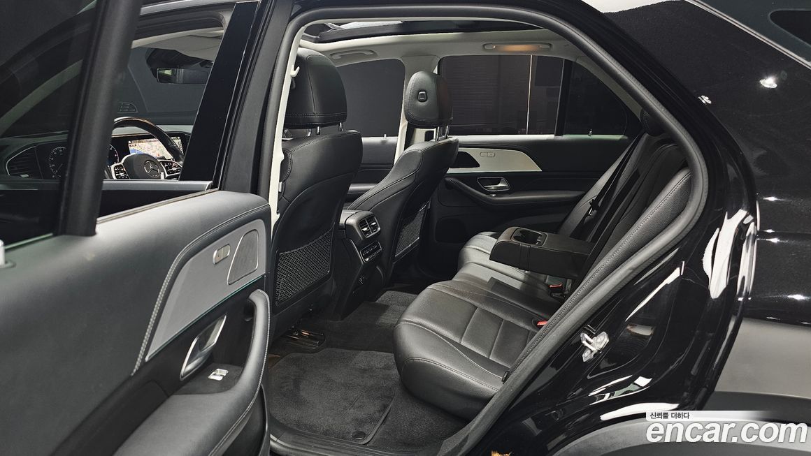 Mercedes-Benz GLE-Class 2021