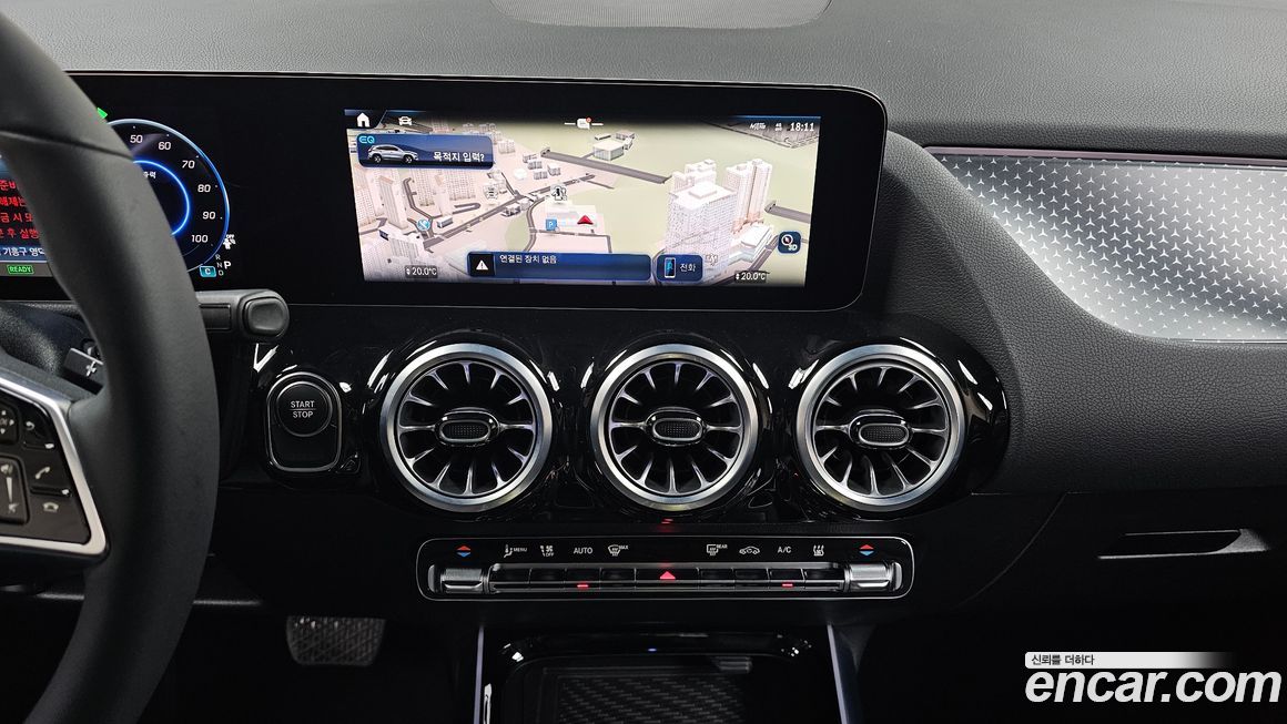 Mercedes-Benz EQA 2025