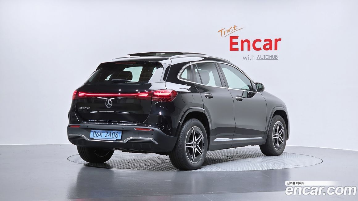 Mercedes-Benz EQA 2025