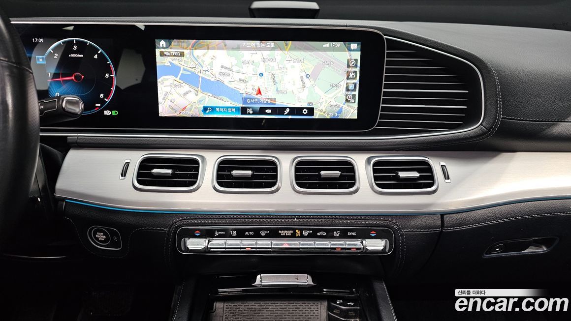 Mercedes-Benz GLE-Class 2021