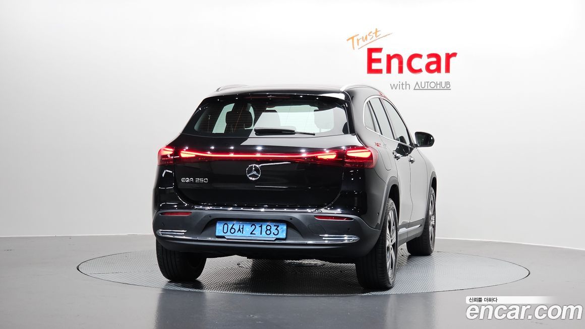 Mercedes-Benz EQA 2025