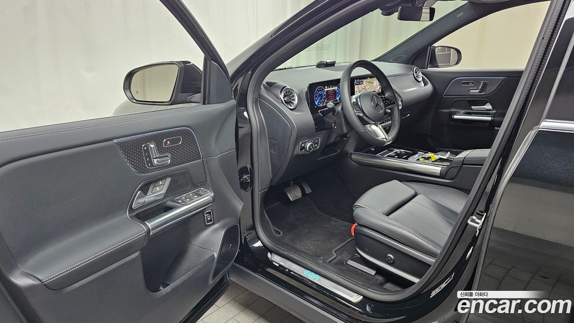 Mercedes-Benz EQA 2025