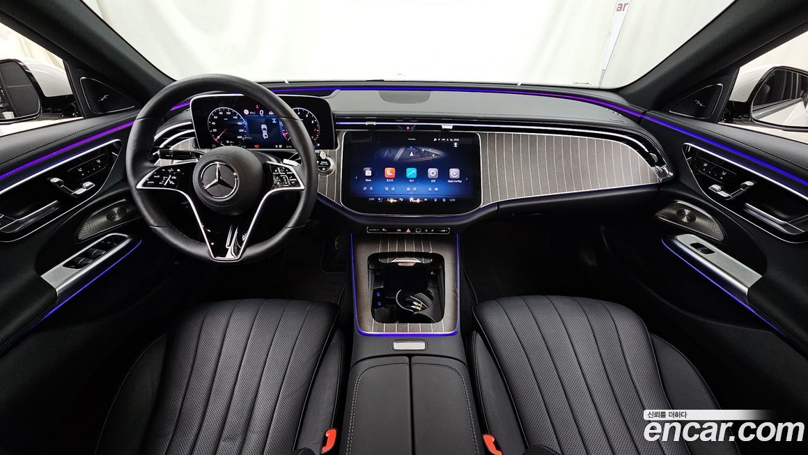 Mercedes-Benz E-Class 2025