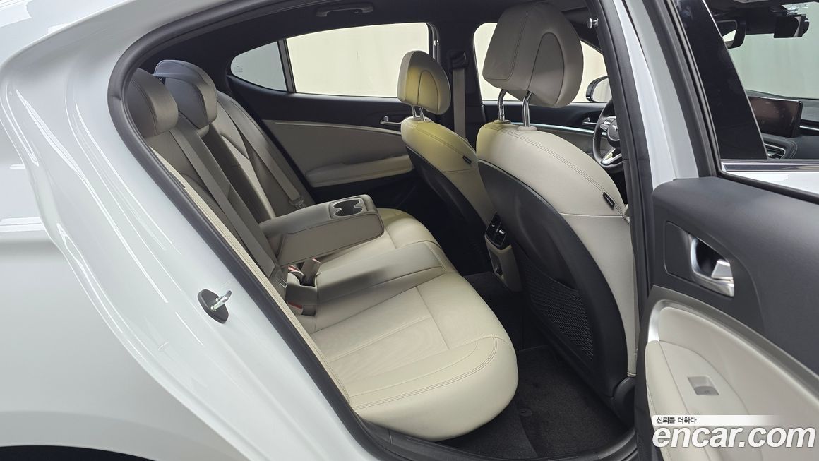 Genesis G70 2021
