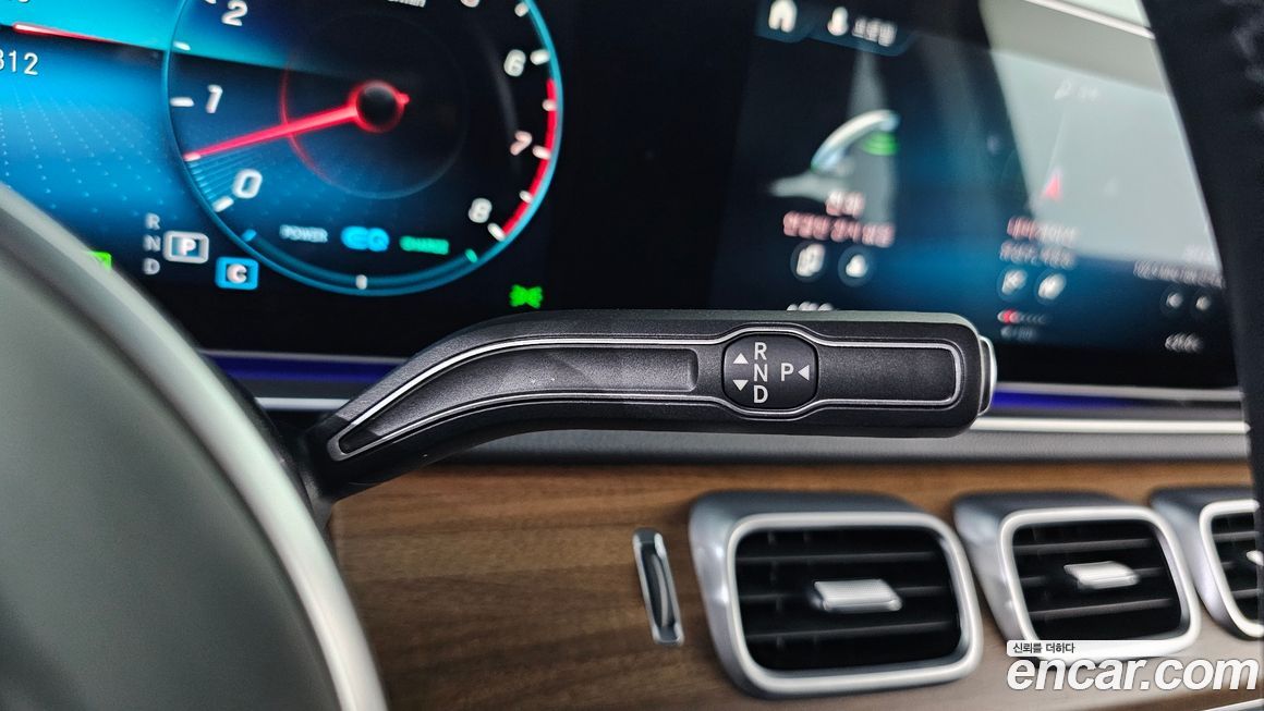 Mercedes-Benz GLE-Class 2021