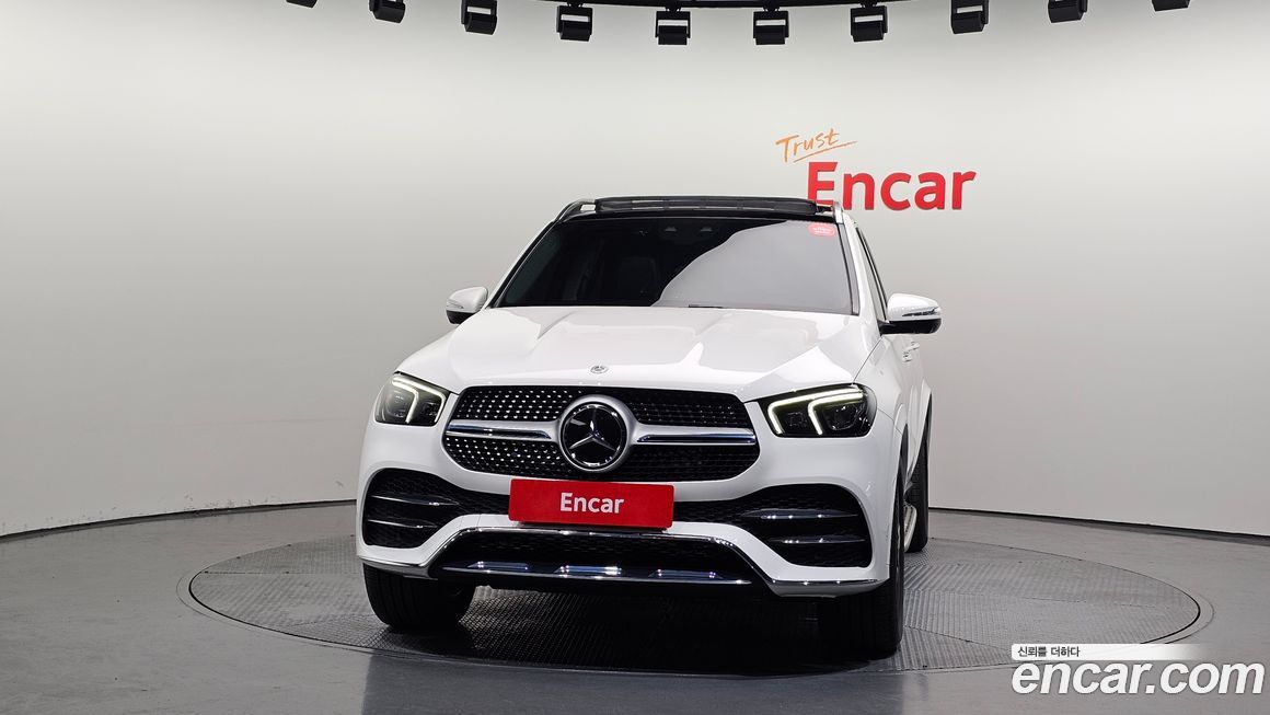 Mercedes-Benz GLE-Class 2021
