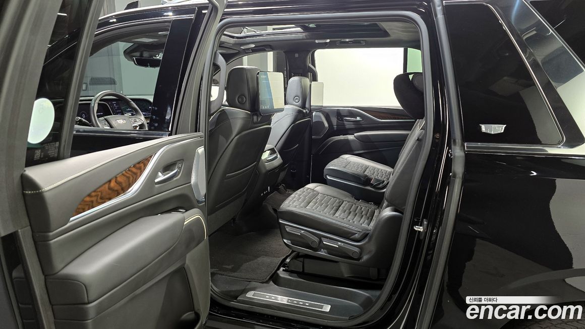 Cadillac Escalade 2023