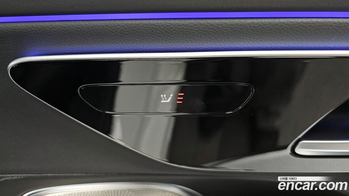 Mercedes-Benz E-Class 2025