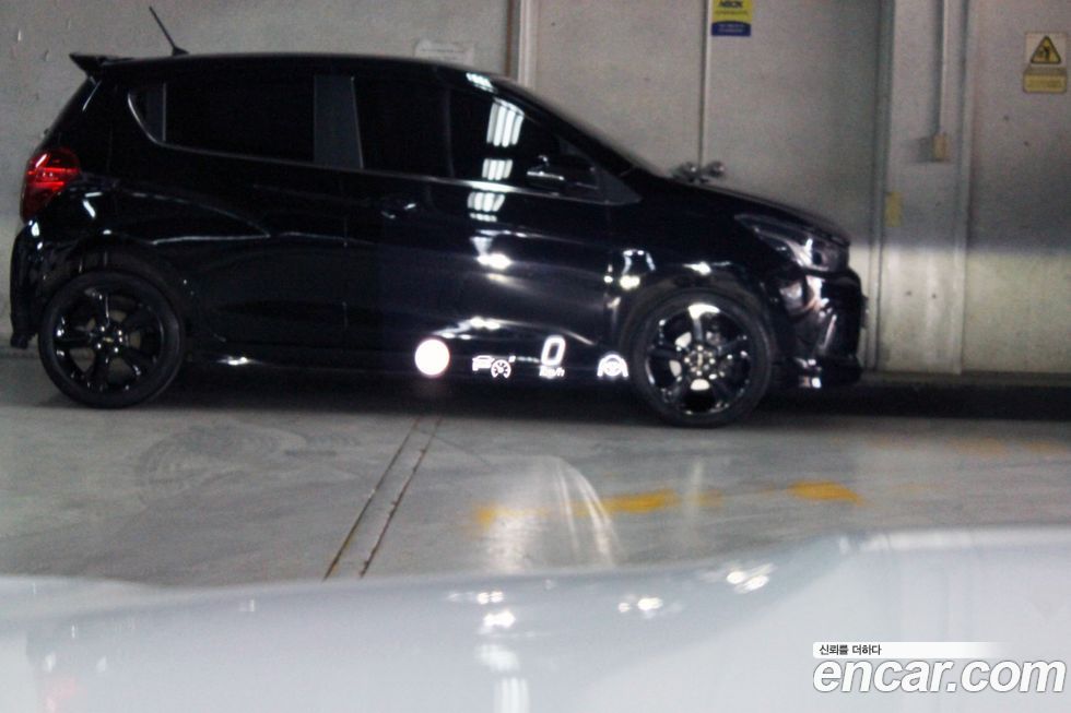 Mercedes-Benz GLC-Class 2025