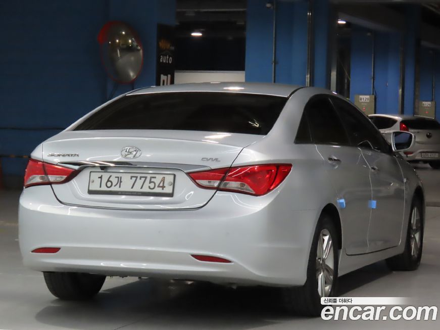 Hyundai Sonata 2013