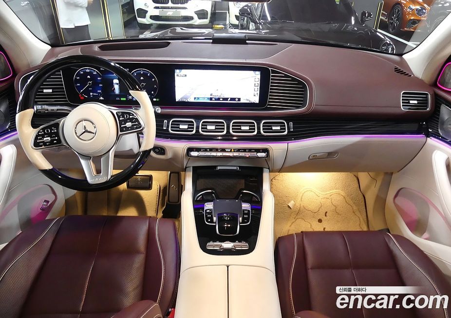 Mercedes-Benz GLS-Class 2023