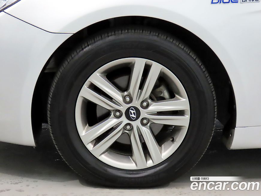 Hyundai Sonata 2013