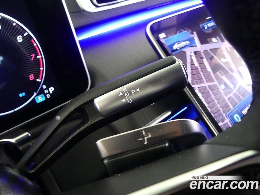 Mercedes-Benz S-Class 2022