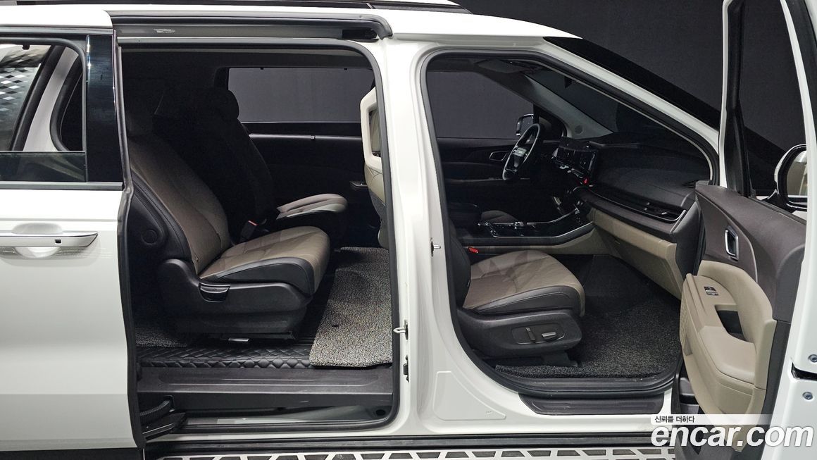 Kia Canival 2025