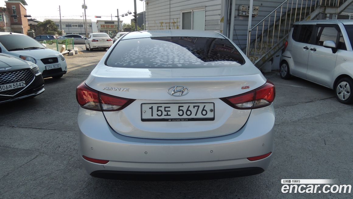 Hyundai AVANTE 2015
