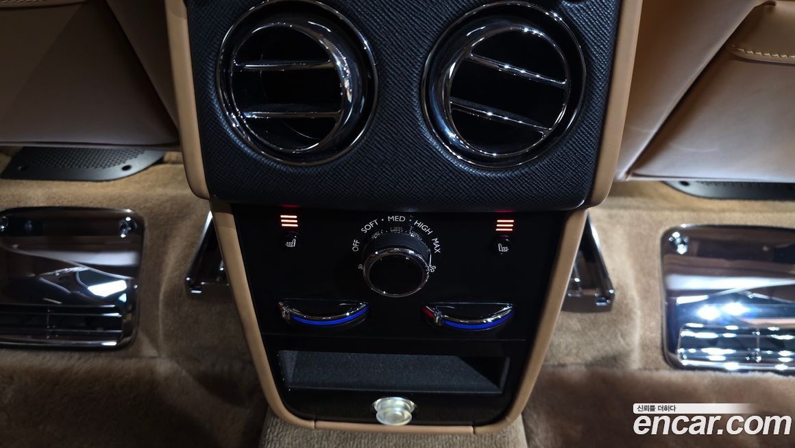 Rolls-Royce Cullinan 2023