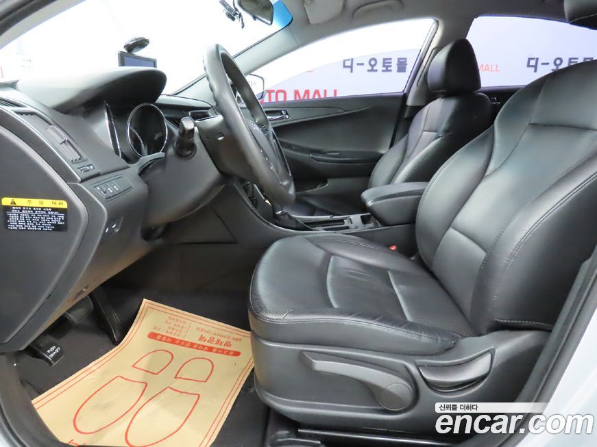 Hyundai Sonata 2013