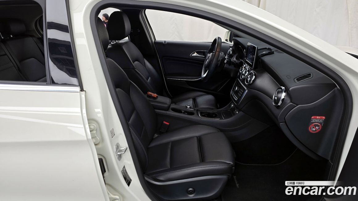 Mercedes-Benz GLA-Class 2018