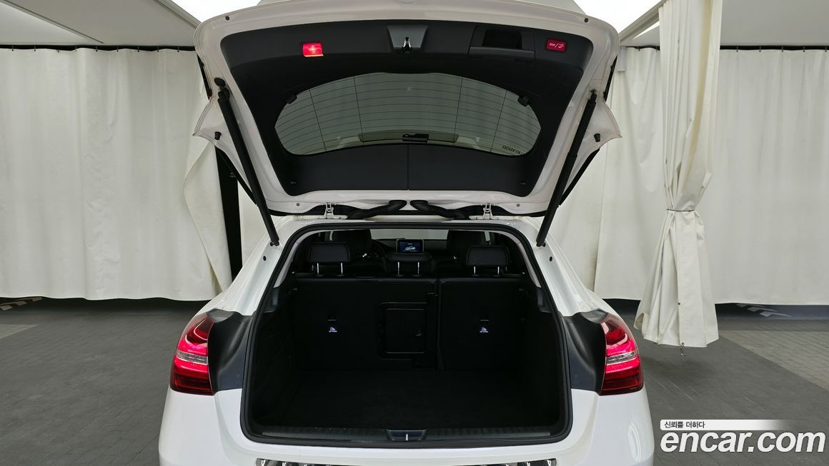 Mercedes-Benz GLA-Class 2018