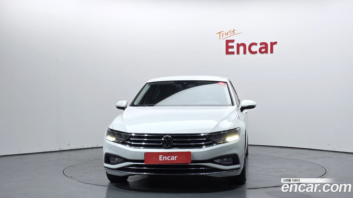 Volkswagen Passat 2022
