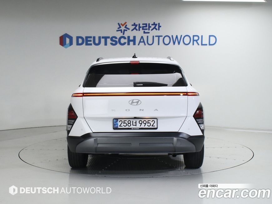 Hyundai Kona 2024