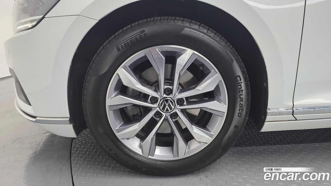 Volkswagen Passat 2022