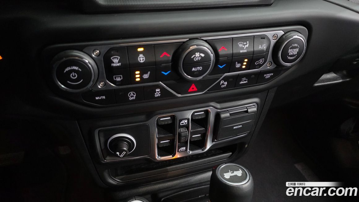 Jeep Wrangler 2021