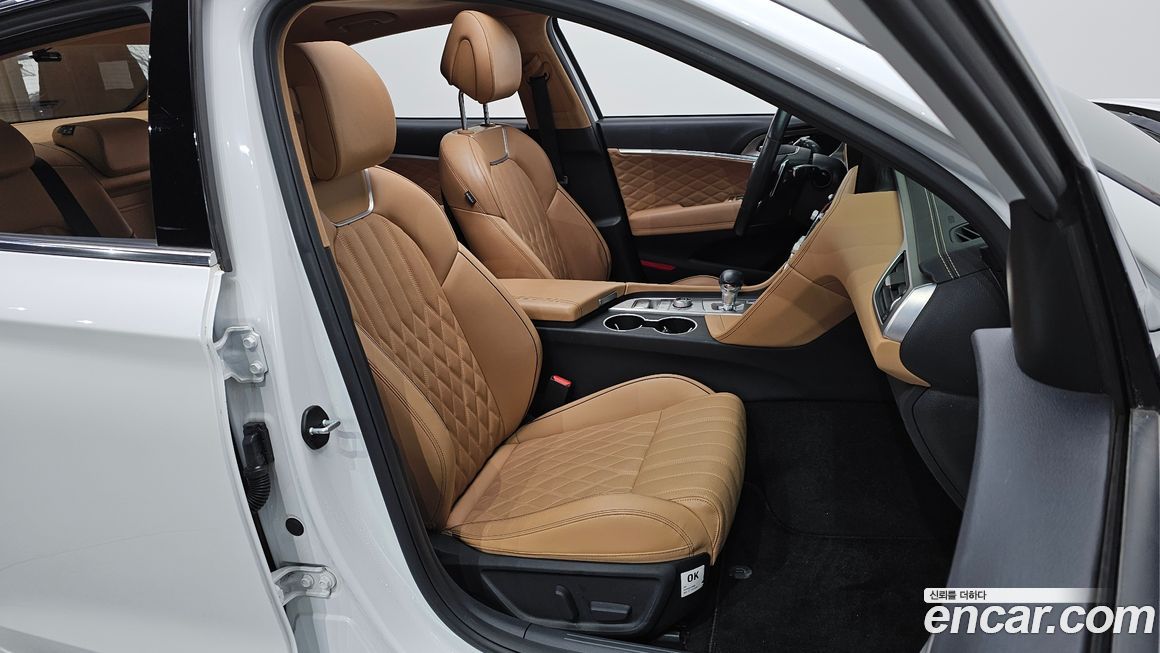 Genesis G70 2021