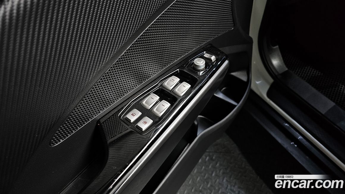 KG_Mobility_Ssangyong TIBOLI 2017