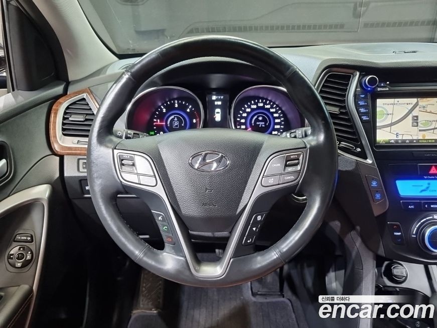 Hyundai Santafe 2013