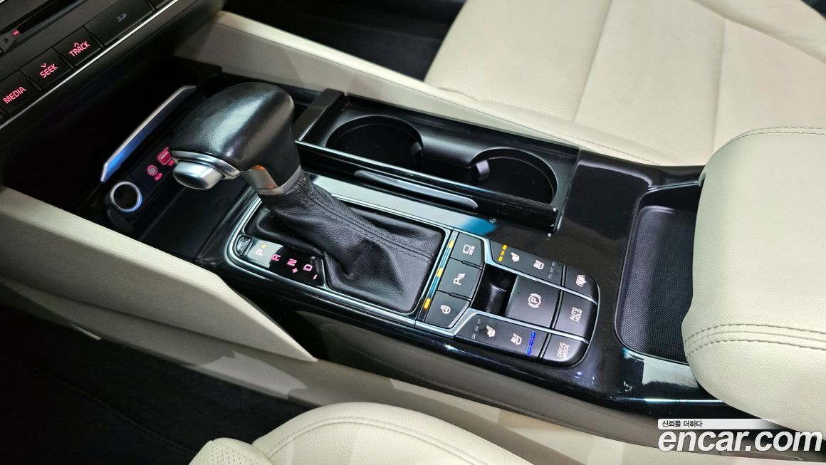 Kia K7 2016