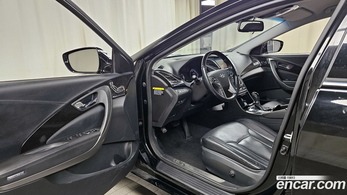 Hyundai Grandeur 2016