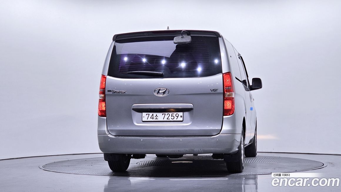 Hyundai Starex 2016